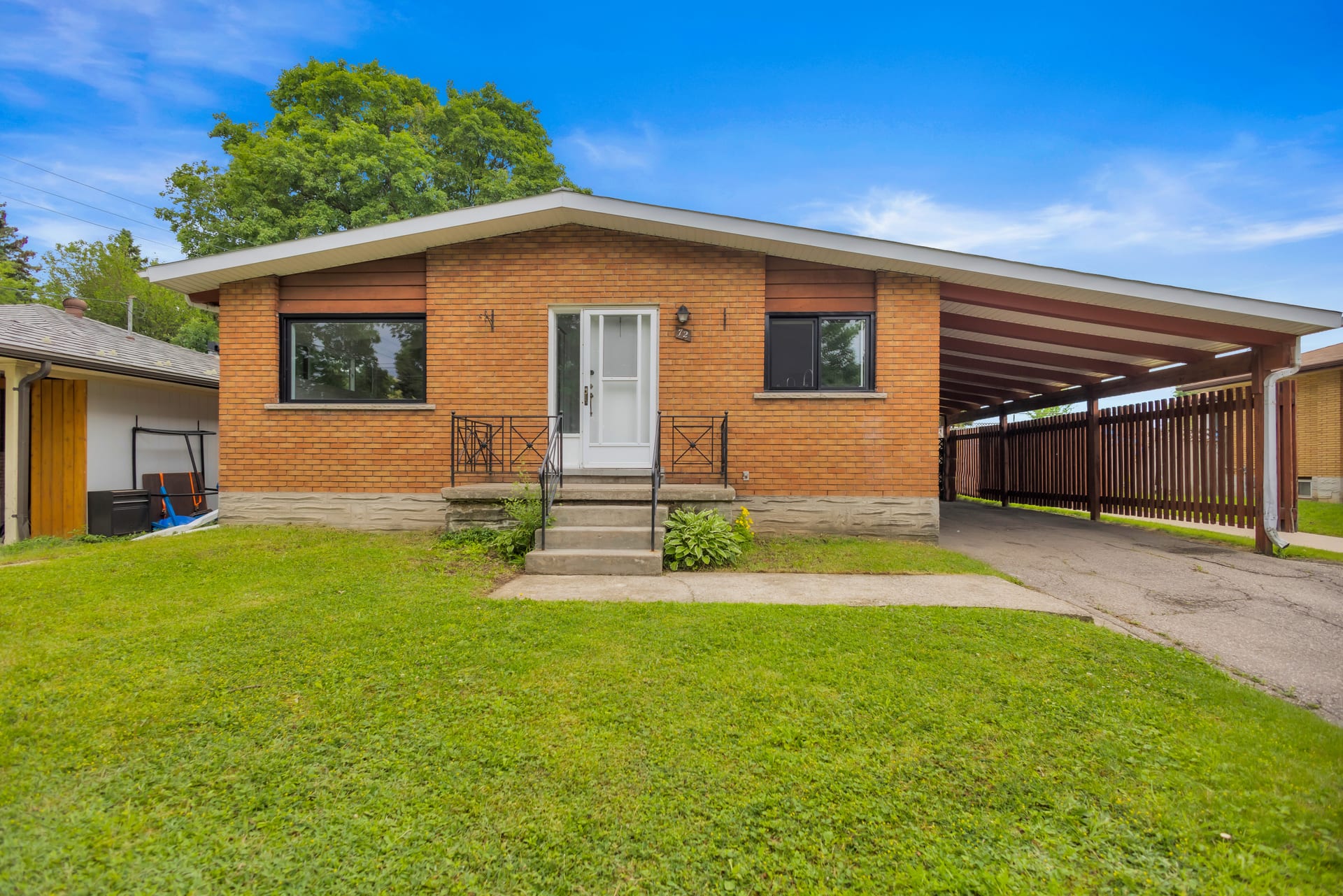 72 Massey Avenue photo 4